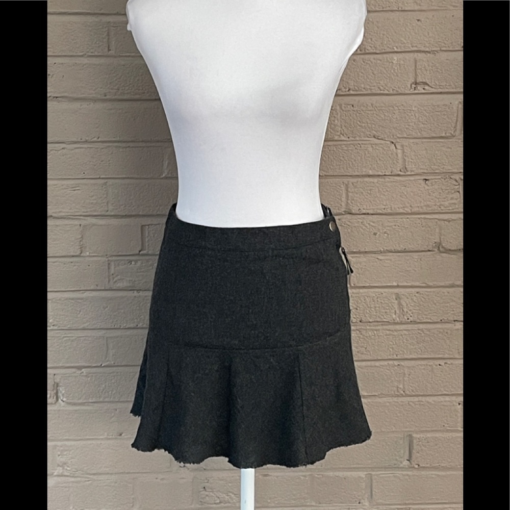 AEO Vintage Gray Peplum Wool Blend Skirt 2